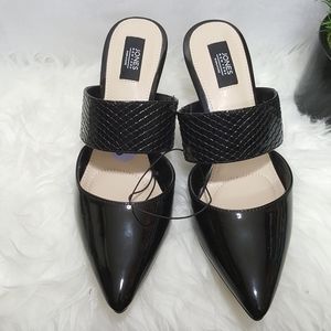 Jones New York Signature Felicity pointed tie